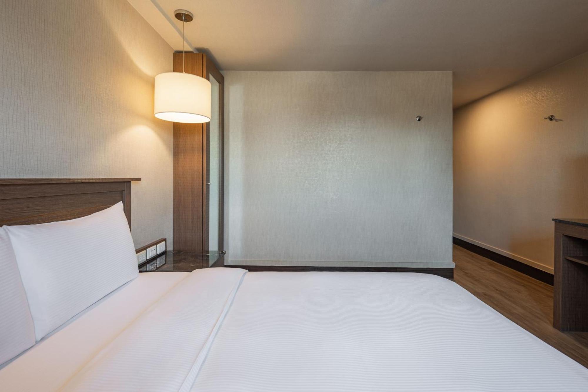 Kindness Hotel - Yuanlin Habitación foto