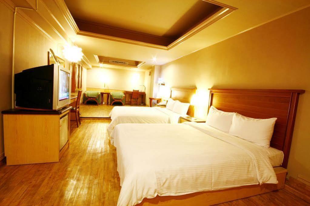 Kindness Hotel - Yuanlin Exterior foto